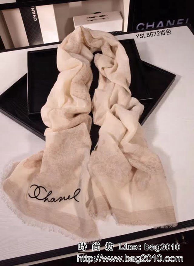 CHANEL香奈兒 2018秋冬最新款高端羊絨圍巾 YSL857 LLWJ6065